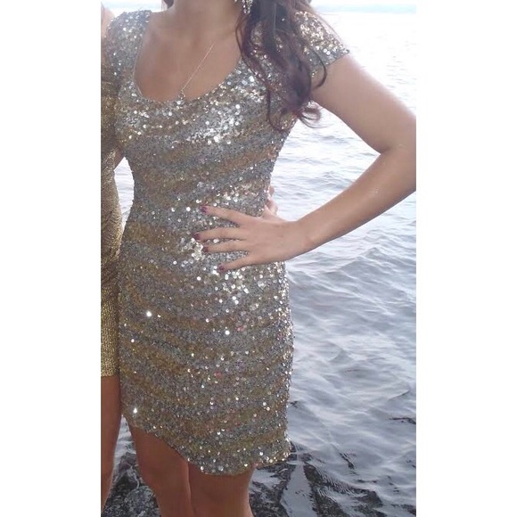 Scala Gold Sequined Party Dress - Women’s Size 6 - Picture 2 of 7